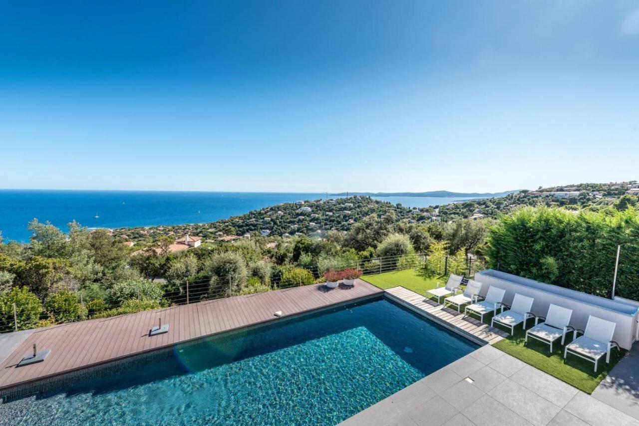 Vue Panoramique Sur La Baie De St Tropez Villa Les Issambres Bagian luar foto