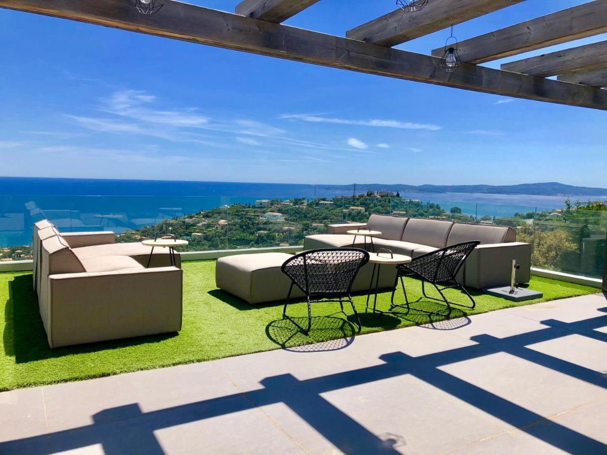 Vue Panoramique Sur La Baie De St Tropez Villa Les Issambres Bagian luar foto